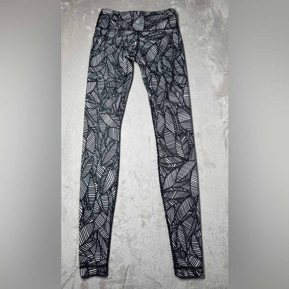 Lululemon Wunder Under Pant *Full-On Luxtreme Pretty Palm Black Angel Wing 4 - Picture 12 of 16